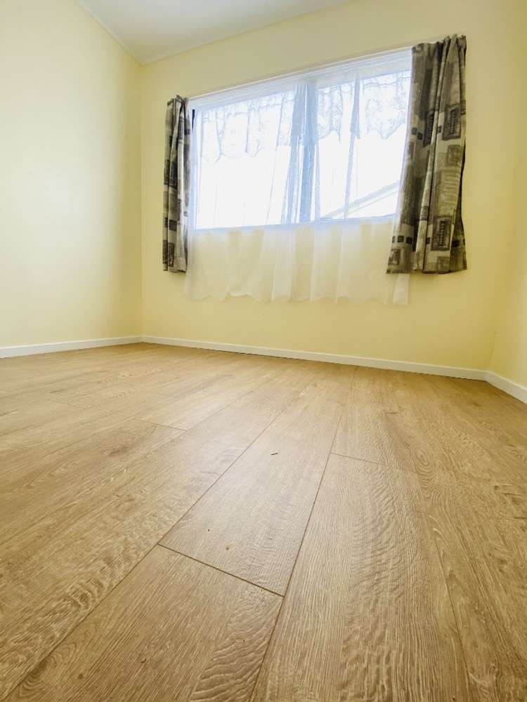 82 Sykes Road Manurewa_8