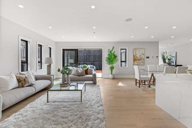 7 Halcyon Bay Lane Orewa_3