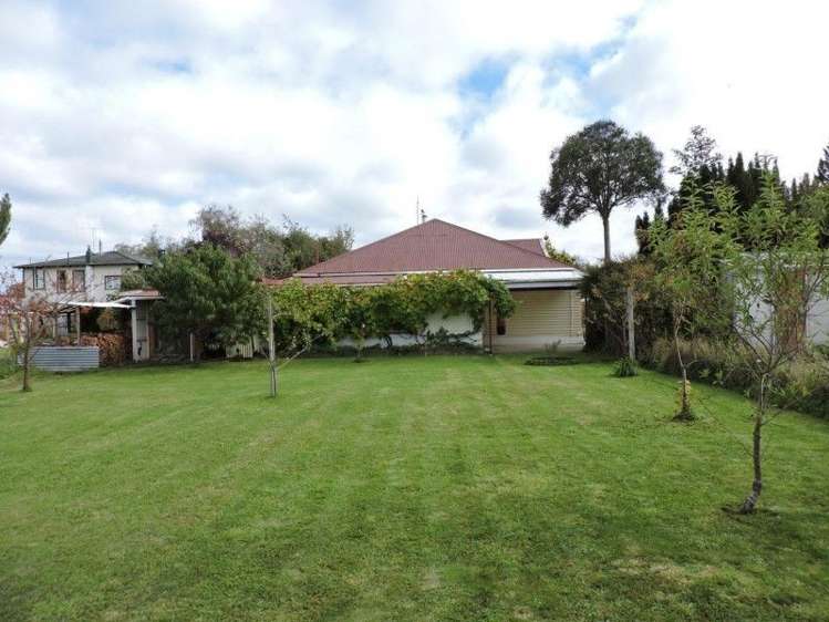 42 Queen Street Raetihi_1