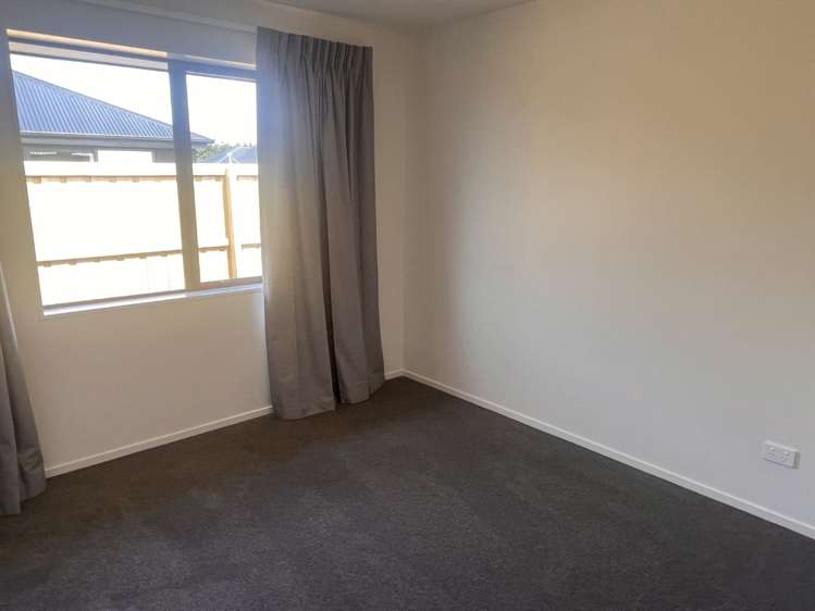 61 Northmoor Boulevard Rolleston_12