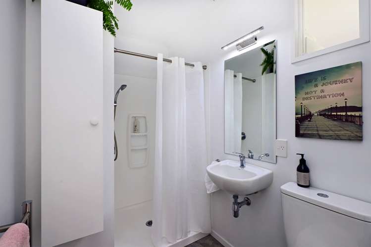 2 Toop Street Havelock North_11