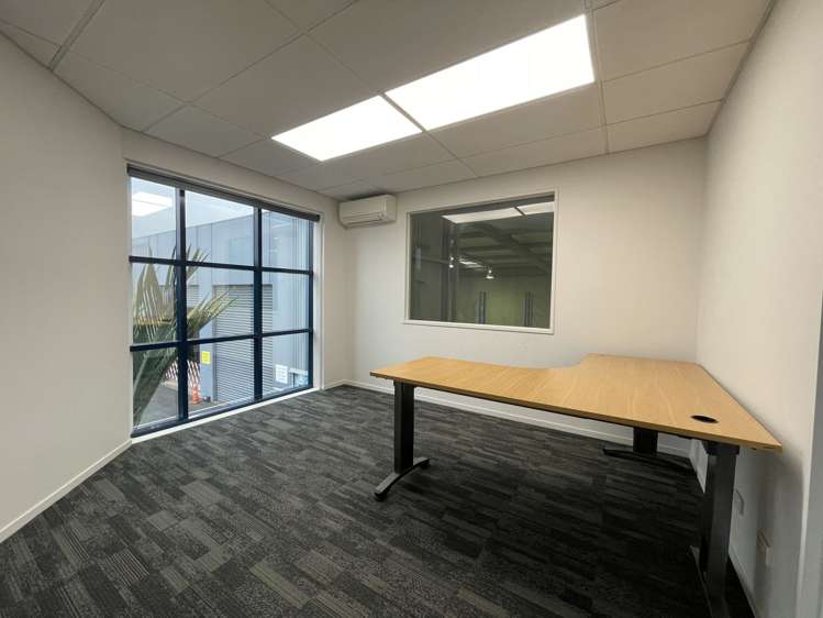 Unit E/9 Piermark Drive Rosedale_9