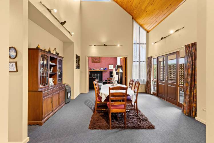 75 Arnott Street and part there of 75A Reid Line West Feilding_8