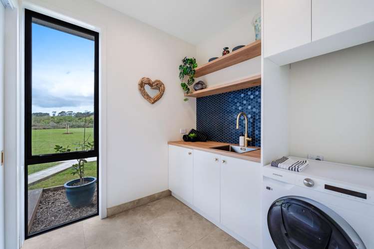 200 Potts Road Whitford_21