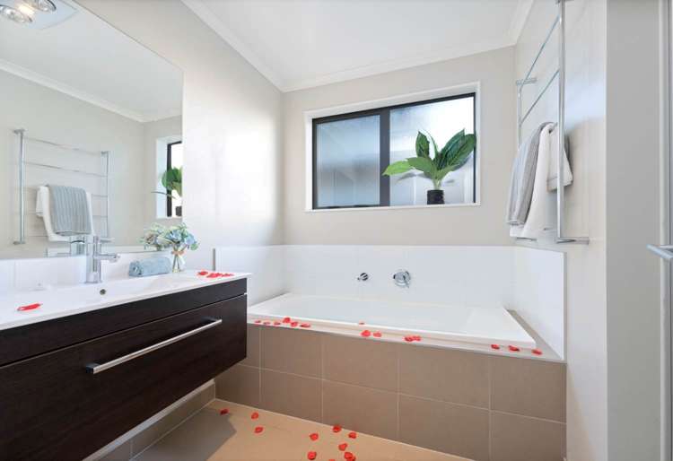 16 Waiarohia Place Hobsonville_6