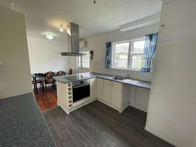 8 Whakataki Grove Waiwhetu_2