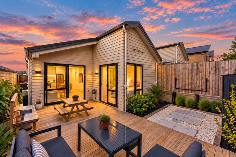 33 Puwha Street Massey_1