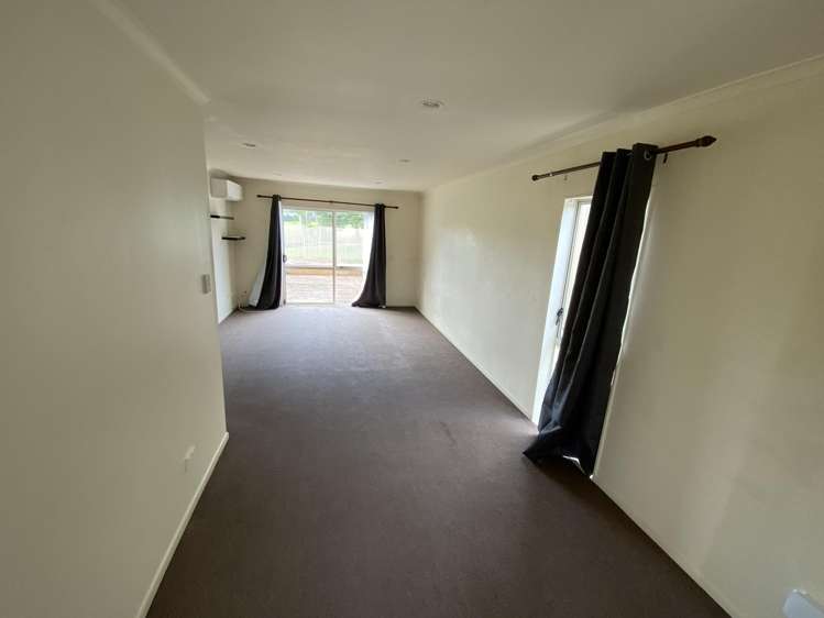 11 Serenity Place Otara_17