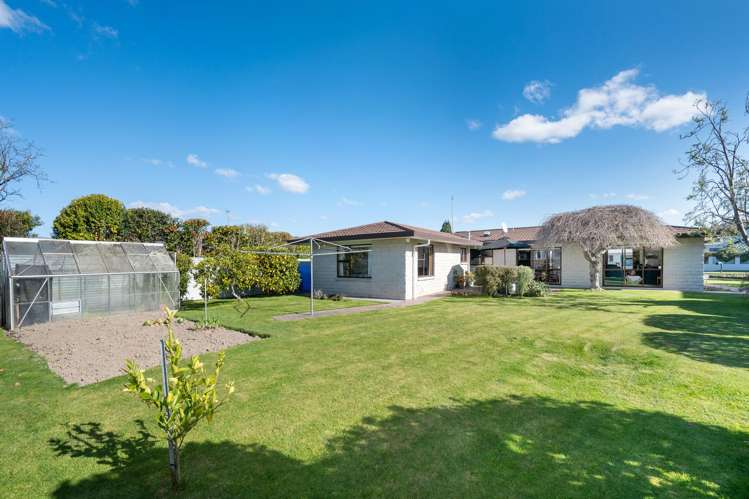 3 Omega Place Parkvale_17