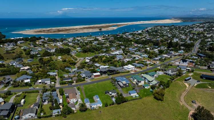 29 Cullen Street Mangawhai Heads_17
