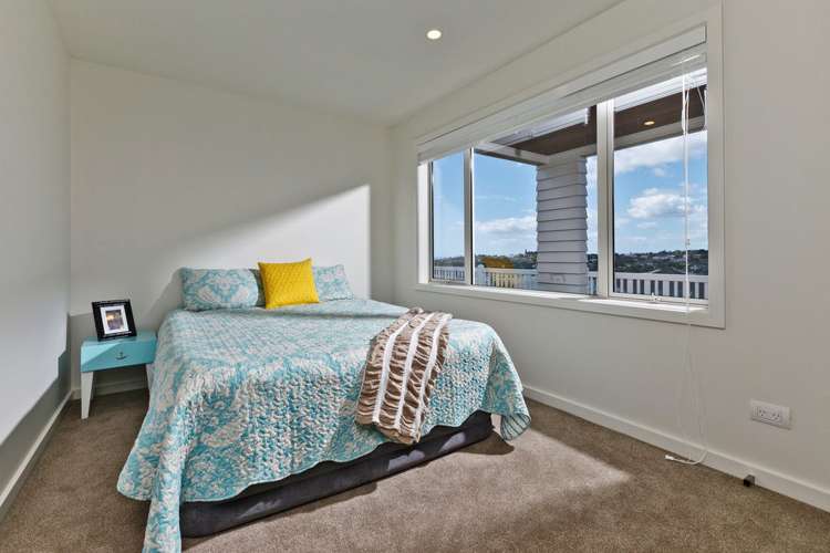 12 Tuangi Street Long Bay_12