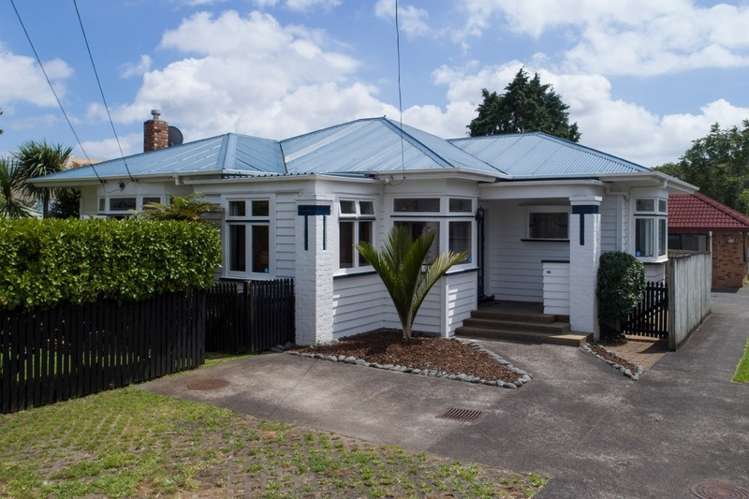 25 Invermay Avenue Mount Roskill_20