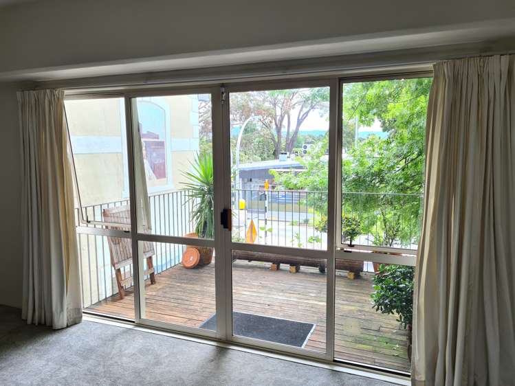 14a Captain Scott Road Glen Eden_6