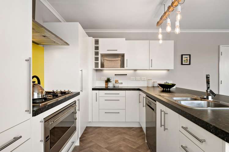 28 Govind Grove Ngaio_4