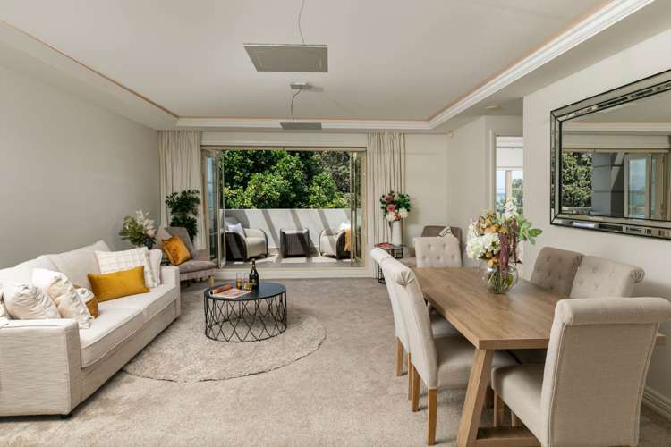 14/8 Sidmouth Street Mairangi Bay_9