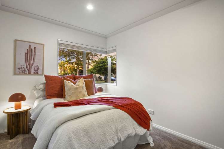 12 English Oak Drive Schnapper Rock_20