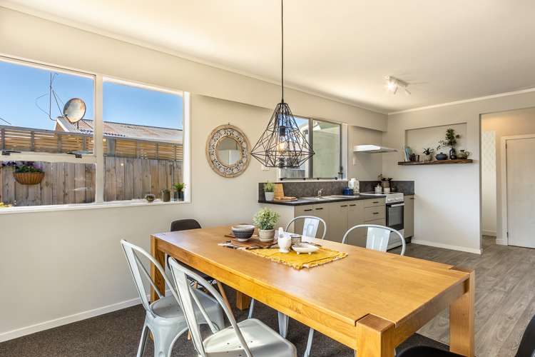 2 Robert Mckeen Street Otaki Beach_7