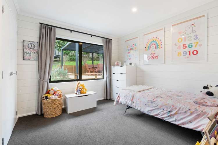 15 Springtime Crescent Stanmore Bay_9