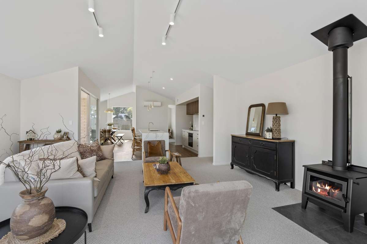 41B Memorial Crescent_3