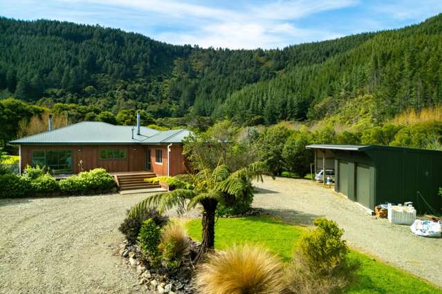 444 Bill Bryants Road Marlborough Sounds_1