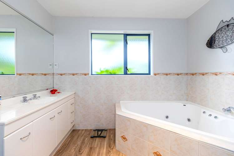 352 Boundary Road Willowby_14