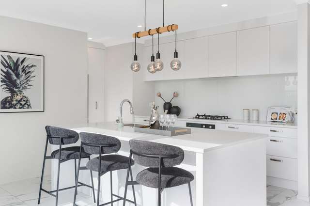 74 Gills Road Bucklands Beach_3