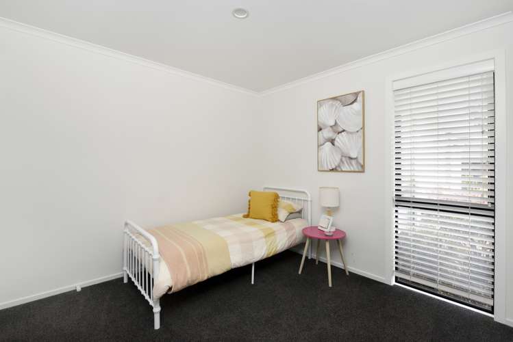 76 Malone Crescent Richmond_19