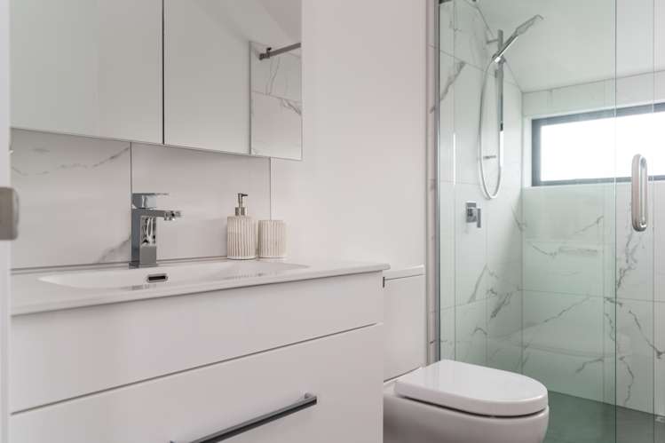 1/48 Buffon Street Waltham_11