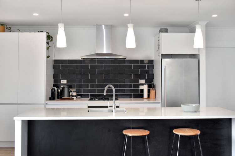 8 Ernie Way Mount Maunganui_2