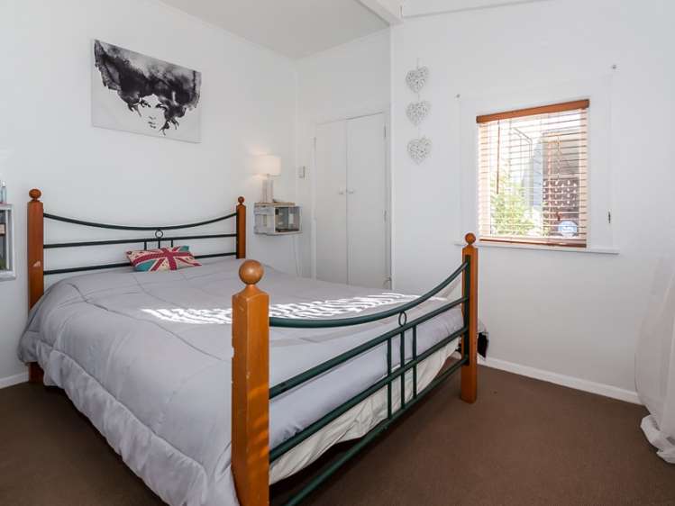 53 Manson Street Terrace End_11