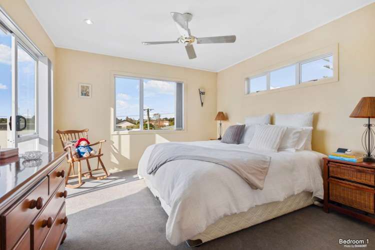 9 Neil Avenue Te Atatu Peninsula_10