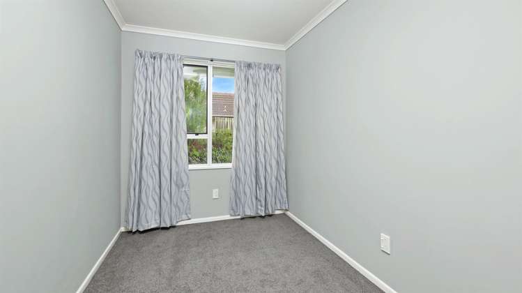 15a Sequoia Place Pukete_10