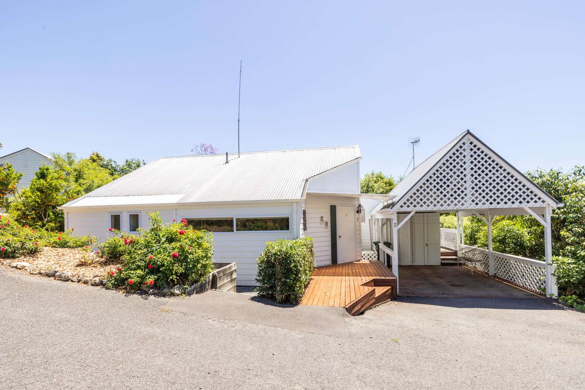 2/41 Omarunui Road Waiohiki_0