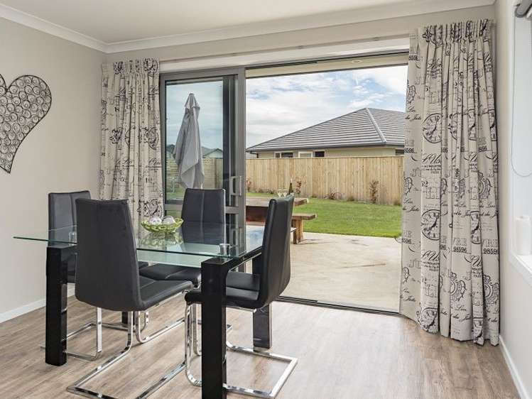 47 Curtis Street Stoke_7