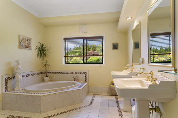 5 Mark Wynd Maunganamu_17