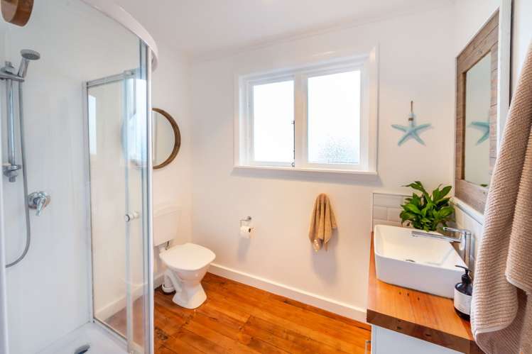 61 Eastern Terrace Beckenham_9