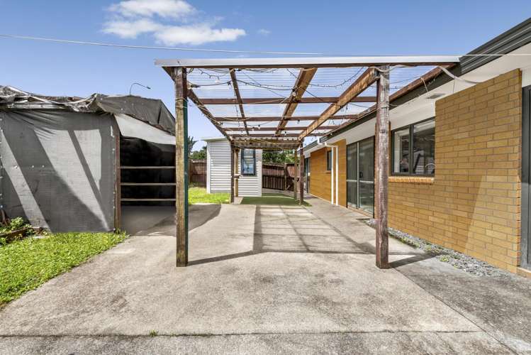 518 & A Chapel Road East Tamaki_11