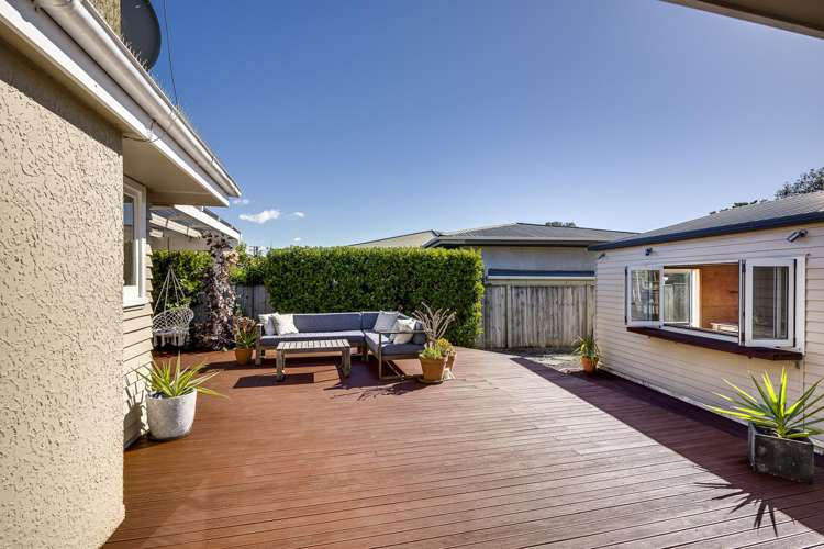 43 Neeve Road Taradale_7