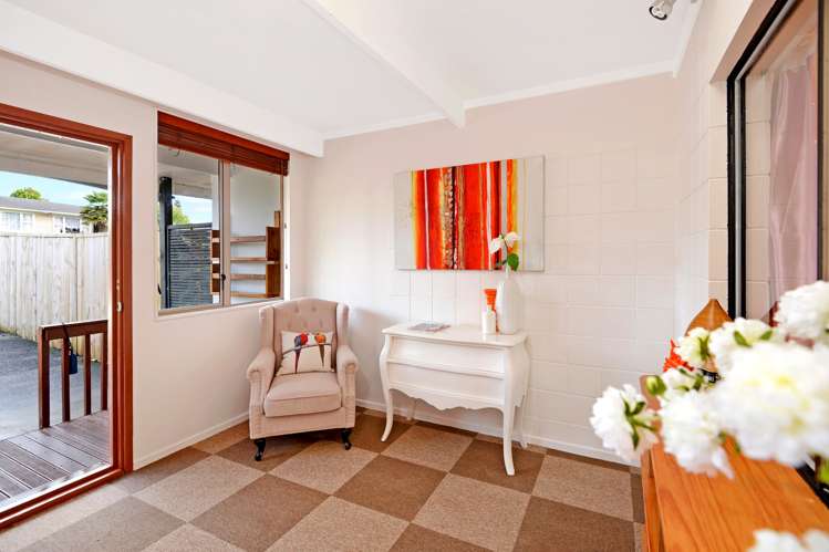 1/52 Chippendale Crescent Birkdale_2