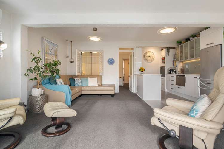 2C Weranui Road Waiwera_6