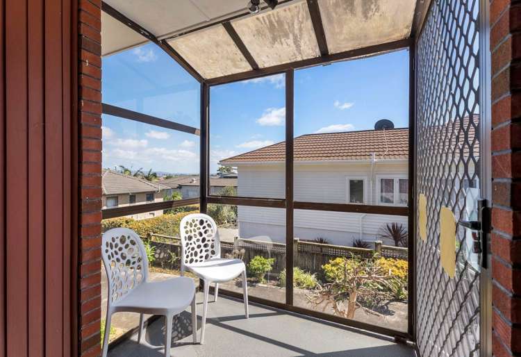 1/19 Hayr Road Three Kings_10