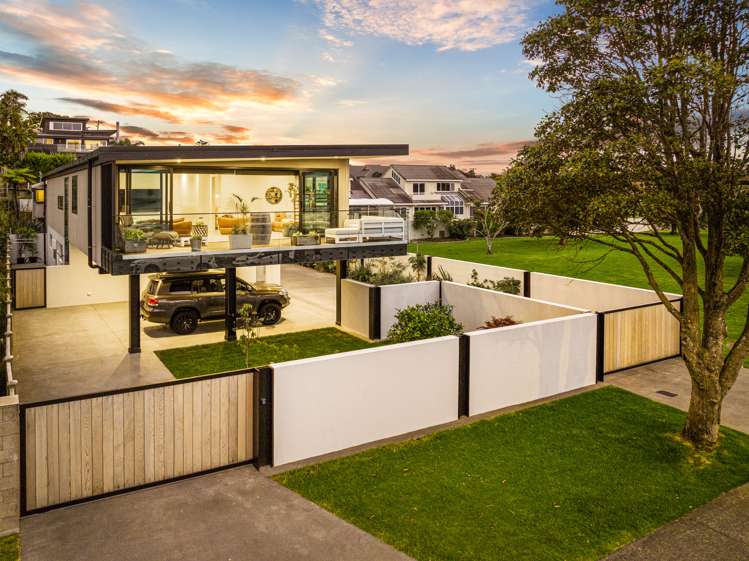 3a William Bayes Place Red Beach_4