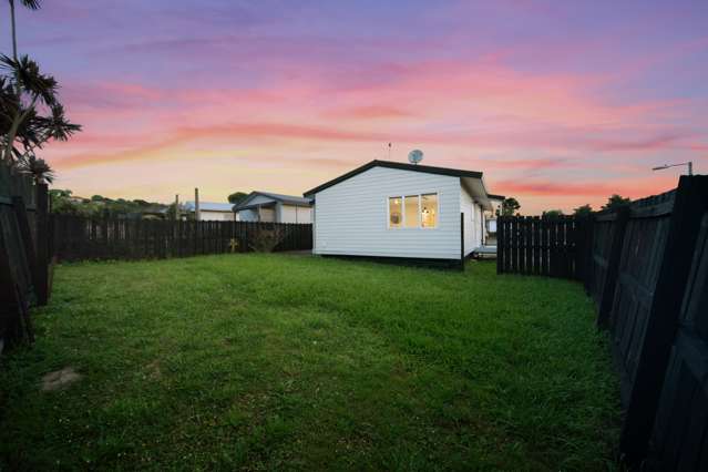 2/38 Heathdale Crescent Papakura_3