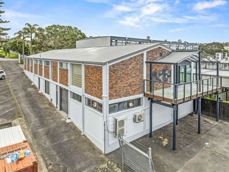 35 Woodside Avenue Northcote_2
