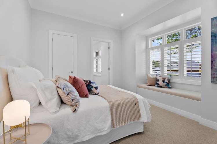 2 Golf Road Epsom_12