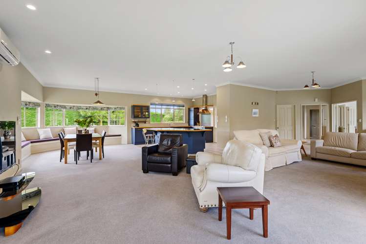 46 Stott Drive Darfield_8