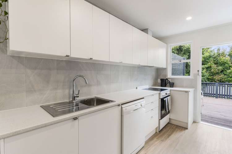 6/134 Edmonton Road Te Atatu South_9