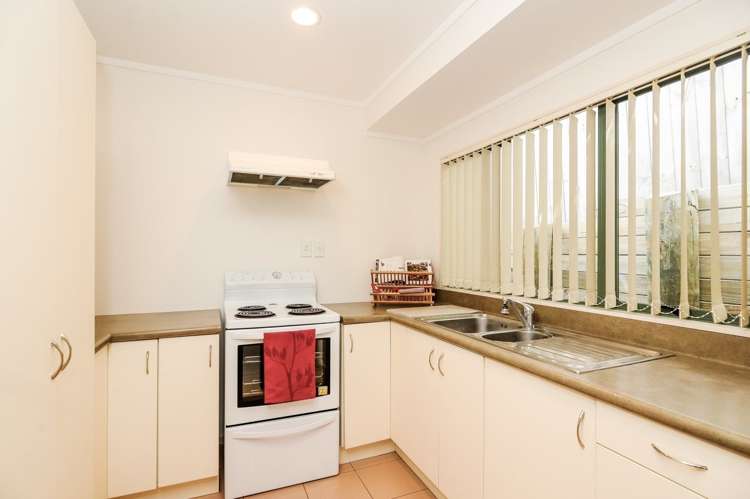 14/43 Fruitvale Road New Lynn_7