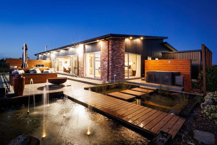 9 Paterson Lane Kelvin Grove_2