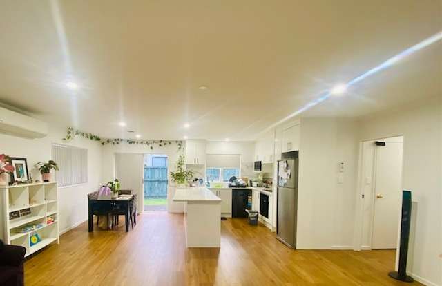 Tidy 3 Bedroom 1 bathroom Family home!